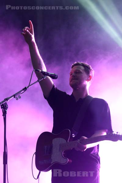 ALT-J - 2015-08-30 - SAINT CLOUD - Domaine National - Scene de la Cascade - 